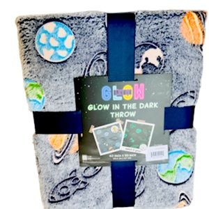 Glow In The Dark Throw Blanket